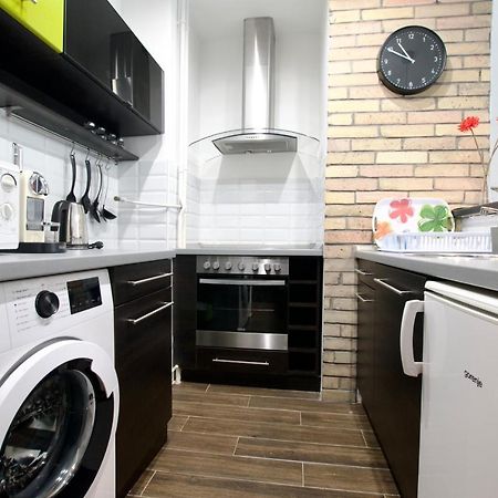 Standard Apartment By Hi5 - Center Of City Center Budapest Kültér fotó